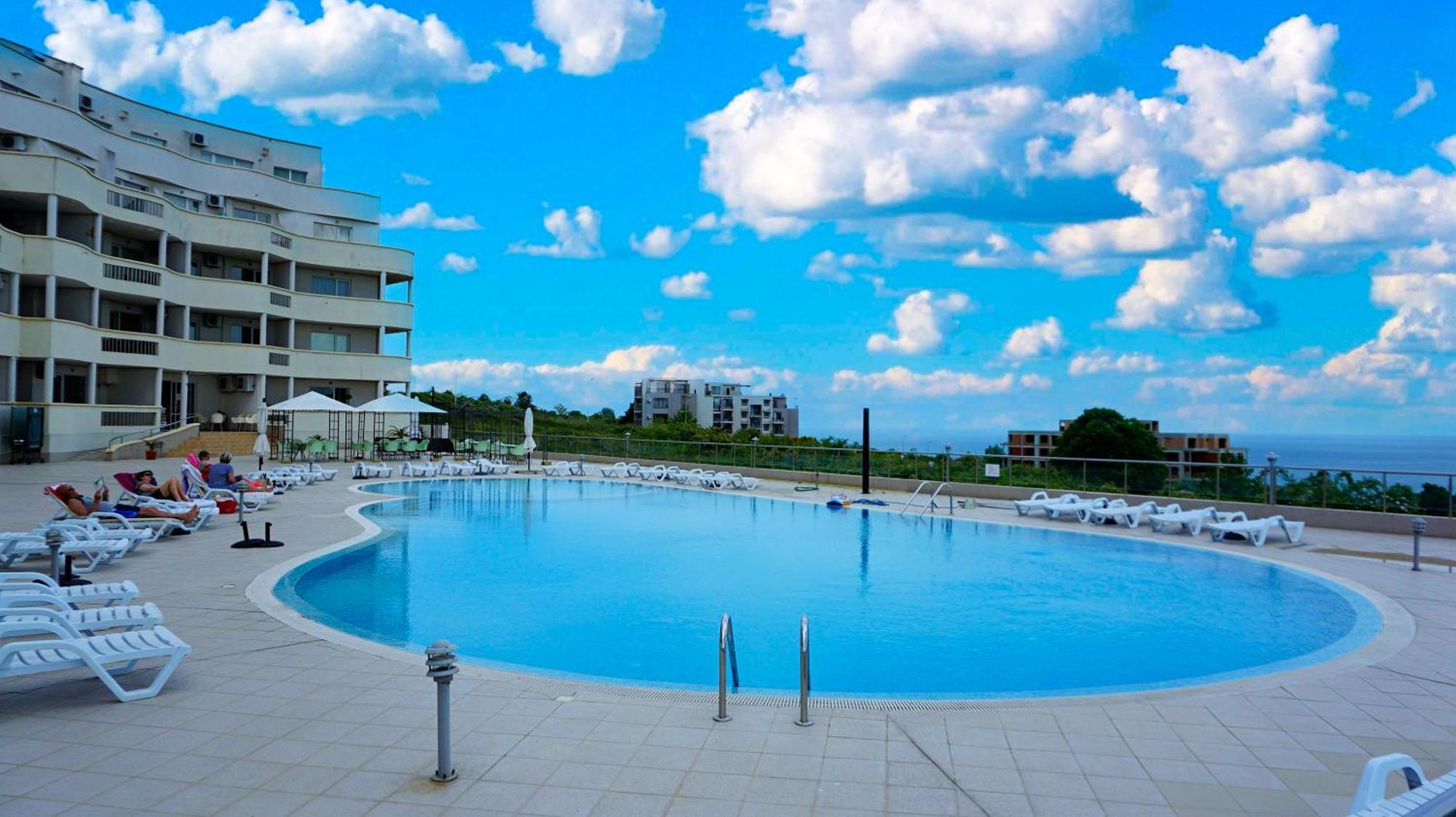 Апартаменти Сънбрийз - Sunbreeze Apartments Byala  Exterior foto