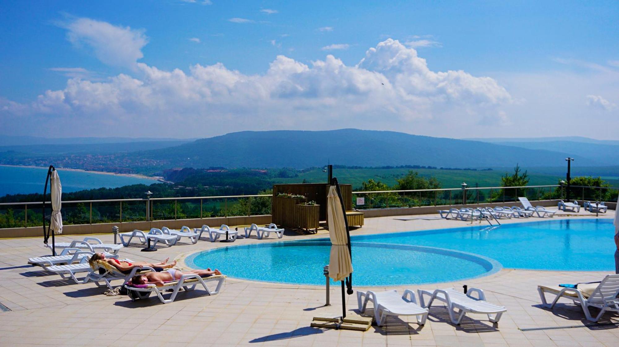 Апартаменти Сънбрийз - Sunbreeze Apartments Byala  Exterior foto